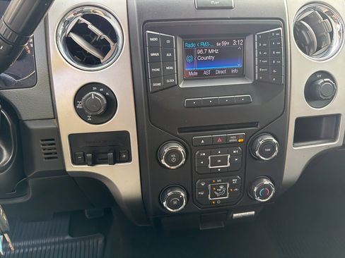 Used 2013 Ford F150 XLT w/ Luxury Equipment Group image 20