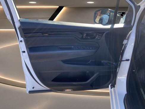 Used 2021 Honda Odyssey Touring image 16