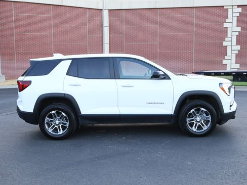 Used 2026 GMC Terrain Elevation FWD image 29