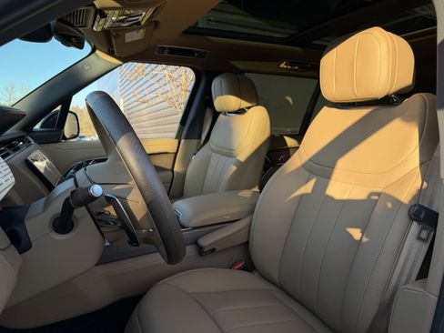 New 2026 Land Rover Range Rover Long Wheelbase SE image 20