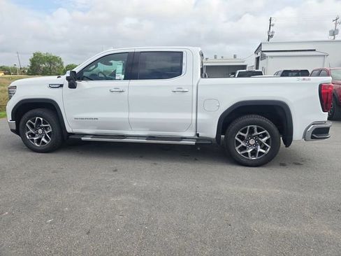 New 2026 GMC Sierra 1500 SLT AWD/4WD image 8