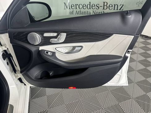 Used 2017 Mercedes-Benz C 300 4MATIC Sedan image 15