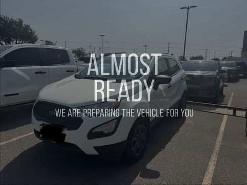 Used 2020 Ford EcoSport S FWD image 2