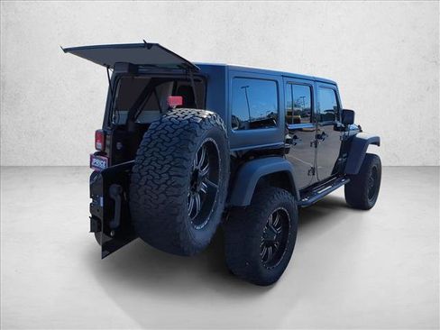 Used 2016 Jeep Wrangler Unlimited Sport image 10