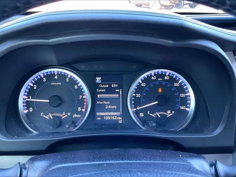 Used 2017 Toyota Highlander Plus image 22