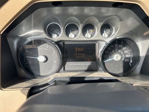 Used 2014 Ford F250 Lariat w/ Lariat Ultimate Package AWD/4WD image 2