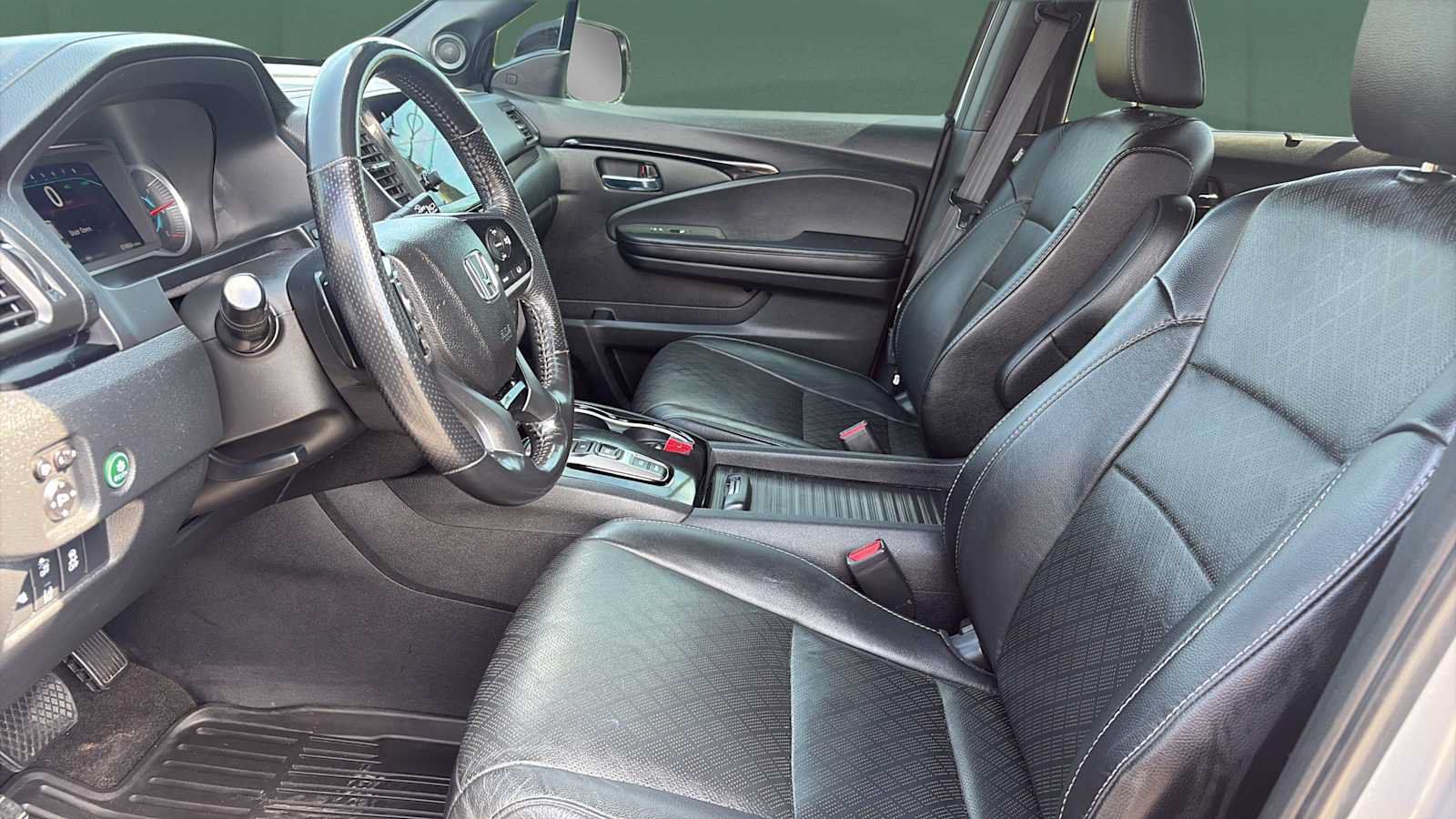 Used 2021 Honda Passport Elite image 17