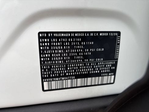 Used 2026 Volkswagen Tiguan SE FWD image 25