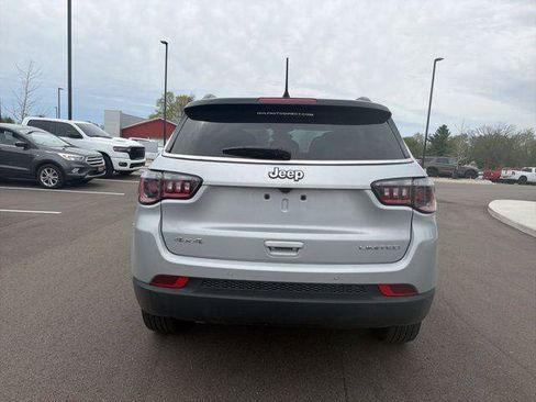 Certified 2025 Jeep Compass Limited AWD/4WD image 4