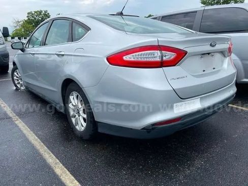 Used 2016 Ford Fusion S FWD image 4