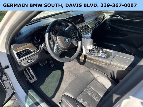 Used 2019 BMW 750i w/ Executive Package image 44