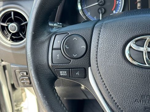 Used 2018 Toyota Corolla SE image 15