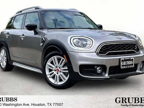 Used 2020 MINI Cooper Countryman S w/ Convenience Package FWD image 1