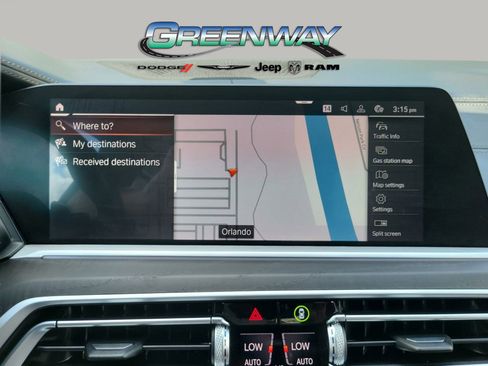 Used 2021 BMW X7 xDrive40i w/ M Sport Package AWD/4WD image 24