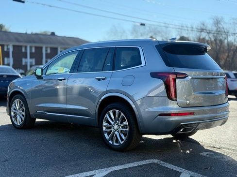 Used 2024 Cadillac XT6 Premium Luxury image 4