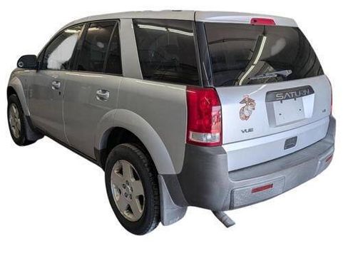 Used 2004 Saturn Vue 2WD V6 image 3