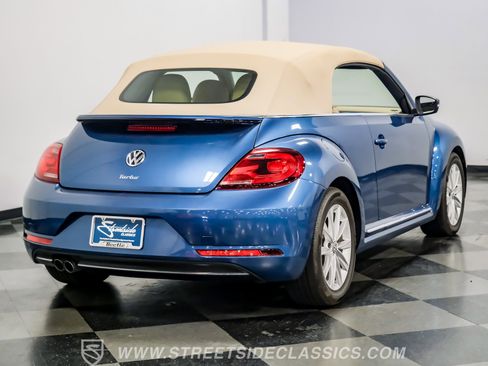 Used 2019 Volkswagen Beetle 2.0T Final Edition SEL image 25