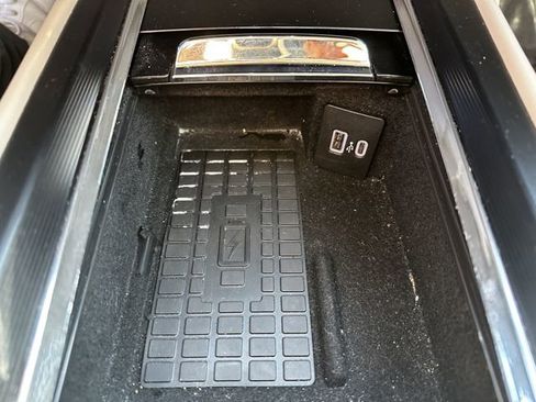 Certified 2024 Lincoln Corsair Premiere w/ Equipment Group 101A image 25