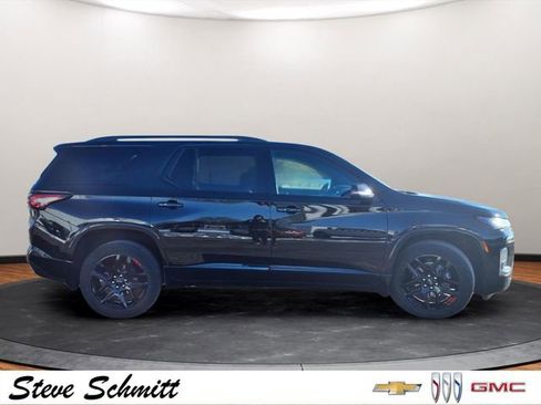 Certified 2022 Chevrolet Traverse Premier w/ Redline Edition AWD/4WD image 34