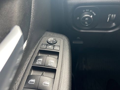 Used 2023 RAM 1500 Big Horn image 19