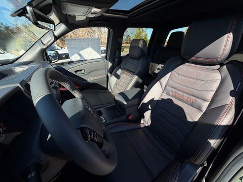 New 2026 Nissan Frontier PRO-4X image 14