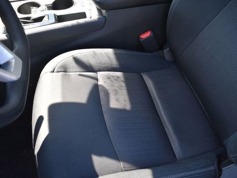Used 2025 Nissan Altima 2.5 SV FWD image 12
