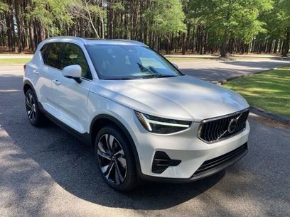 New 2025 Volvo XC40 B5 Ultra