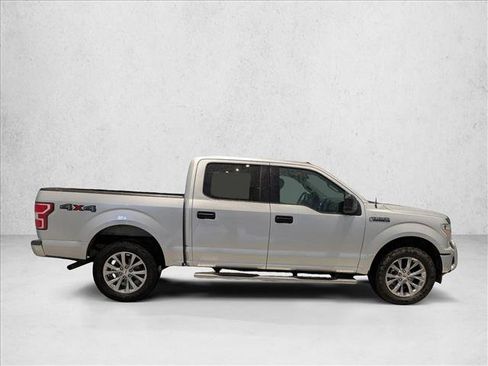 Used 2018 Ford F150 XLT image 4