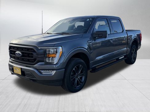 Certified 2022 Ford F150 XLT w/ Equipment Group 302A High image 3