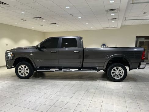Used 2020 RAM 2500 Laramie AWD/4WD image 2