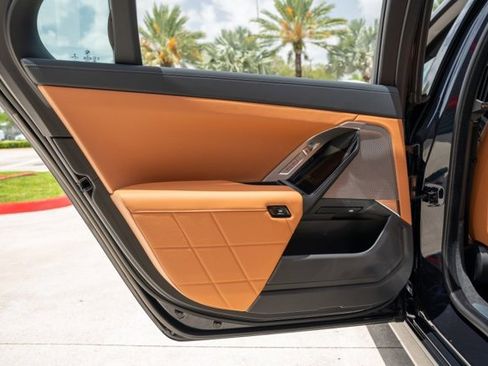 Used 2023 BMW 740i w/ Parking Assistance Package image 23