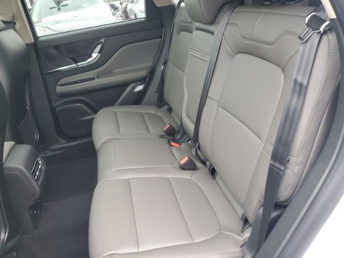 New 2026 Lincoln Corsair Premiere image 28