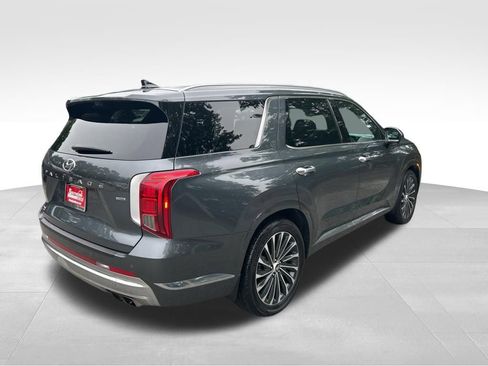 Used 2023 Hyundai Palisade Calligraphy AWD/4WD image 5