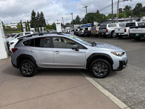 Used 2021 Subaru Crosstrek 2.5i Sport w/ Moonroof Package AWD/4WD image 7