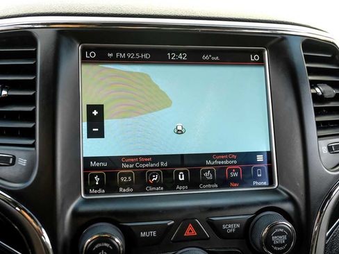 Used 2018 Jeep Grand Cherokee Trailhawk w/ Trailhawk Luxury Group image 19