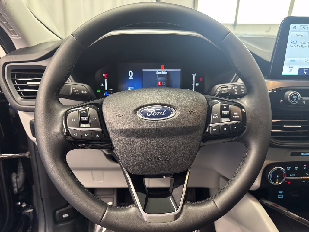 Used 2023 Ford Escape Active AWD/4WD image 15