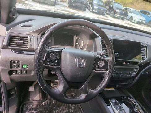 Used 2022 Honda Passport Elite image 15