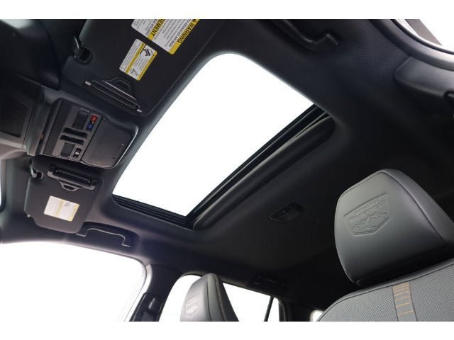 New 2026 Subaru Outback Wilderness AWD/4WD image 37