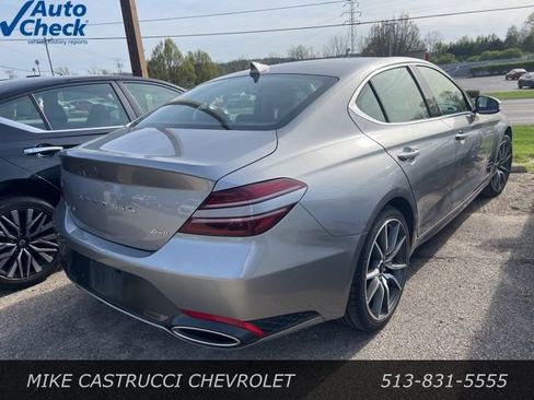 Used 2025 Genesis G70 2.5T image 3