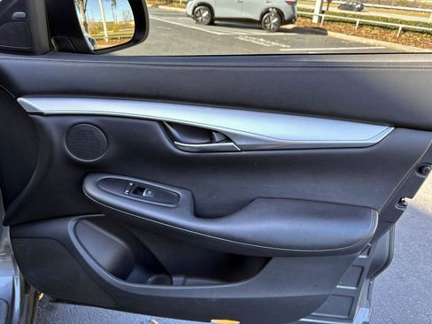 Used 2021 INFINITI QX50 Luxe image 12