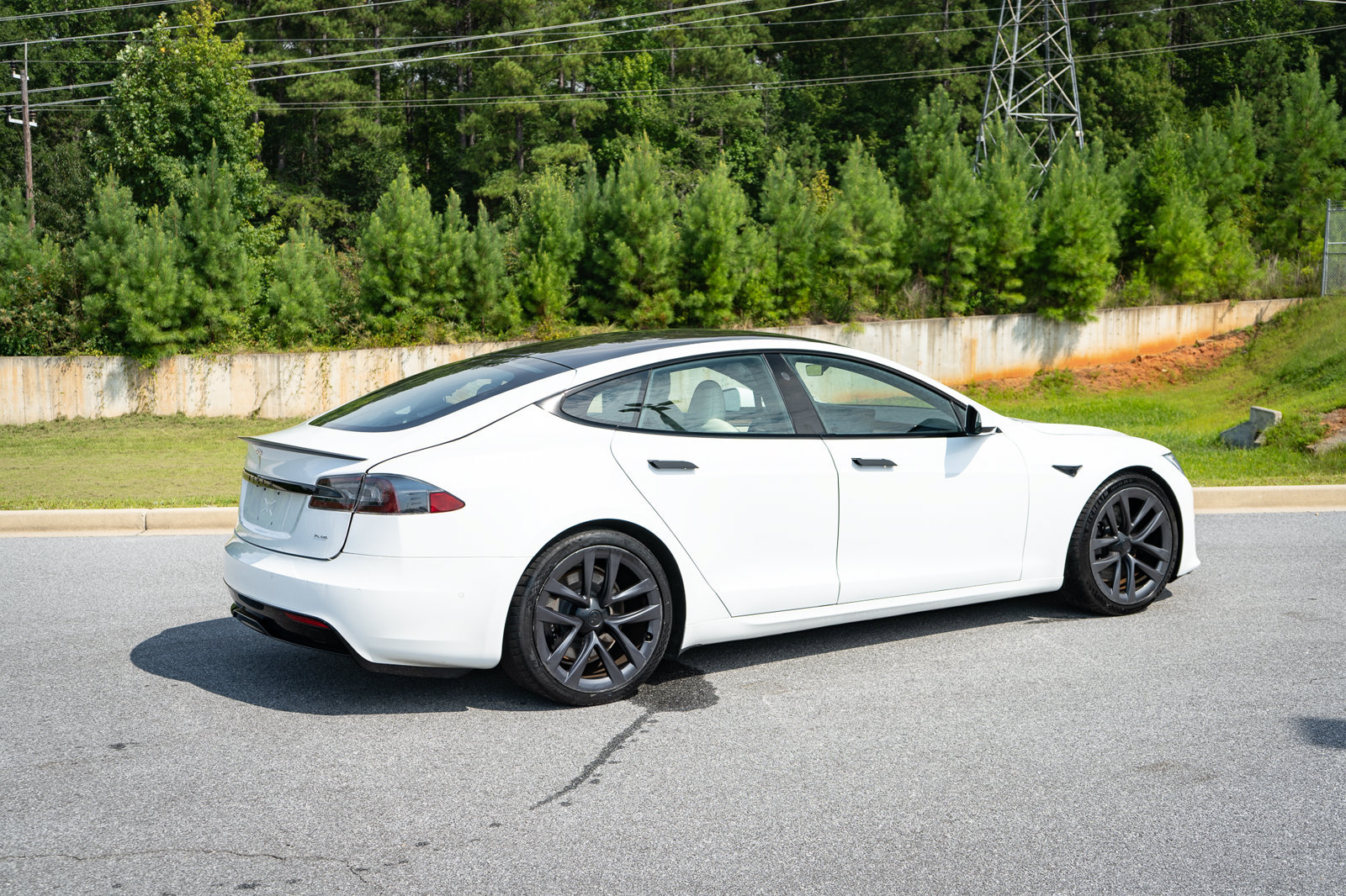 Used 2021 Tesla Model S Plaid AWD/4WD image 18