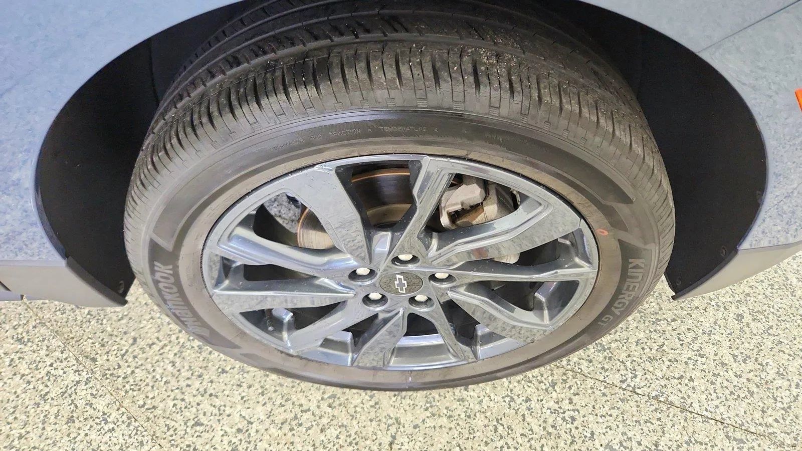 Used 2024 Chevrolet Equinox RS AWD/4WD image 13