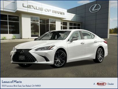 New 2025 Lexus ES 300h w/ Premium Package
