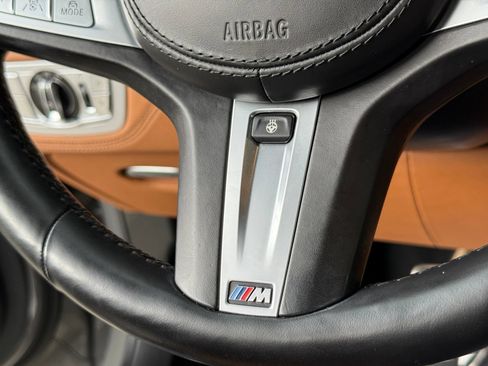 Used 2022 BMW 740i w/ M Sport Package RWD image 60
