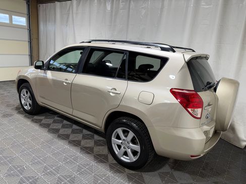 Used 2007 Toyota RAV4 Limited image 4