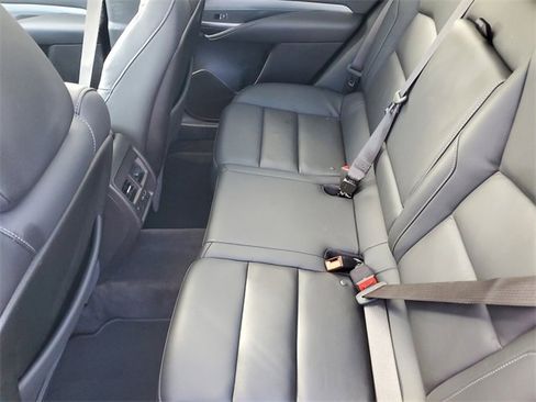 Certified 2023 Cadillac XT4 Premium Luxury w/ Cold Weather Package image 33