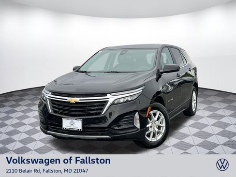 Used 2024 Chevrolet Equinox LT FWD image 1