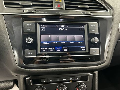 Certified 2024 Volkswagen Tiguan S AWD/4WD image 14