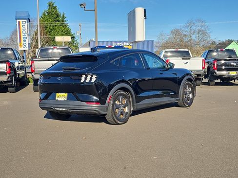 Used 2021 Ford Mustang Mach-E Select image 5