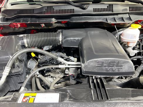 Used 2022 RAM 1500 Classic Warlock w/ Electronics Group image 27